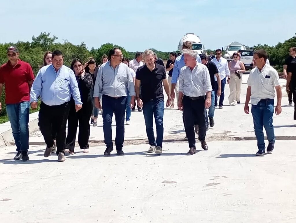 No hay ninguna descripción de la foto disponible.